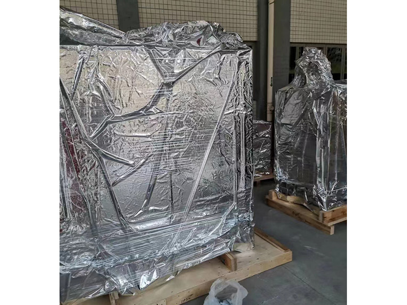 出口澳(ao)大利亞免(miǎn)檢木箱真(zhen)空包裝